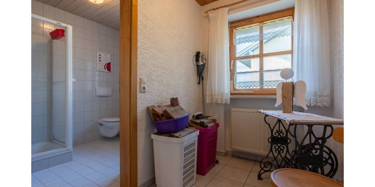 Einfamilienhaus Freyung - 5 Zimmer, 112 m&sup2;, 449.000&euro; | Angebot:25708659