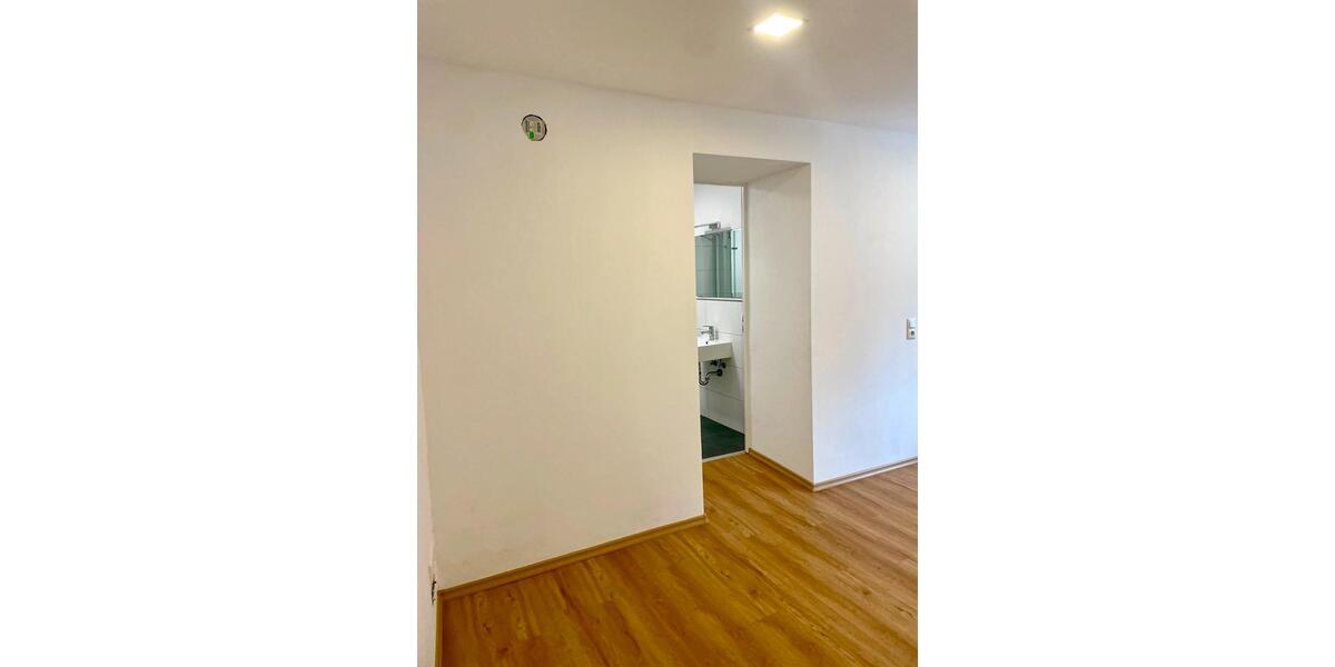 Erdgeschoßwohnung Vilshofen an der Donau - 1 Zimmer, 23 m&sup2;, 340&euro; | Angebot:25960630