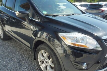 Ford Kuga 205.035 km 2.650 &euro; Hofkirchen Ortsteil Pirka 94544