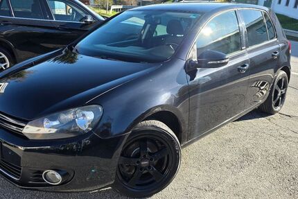 VW Golf 136.100 km 5.500 &euro; Fürstenstein 94538