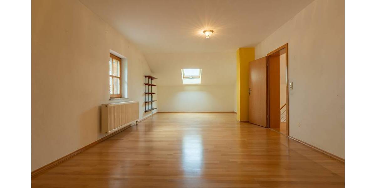 Einfamilienhaus Ringelai - 6 Zimmer, 220 m&sup2;, 365.000&euro; | Angebot:25781286