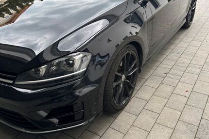 VW Golf 107.000 km 20.200 &euro; Wegscheid 94110