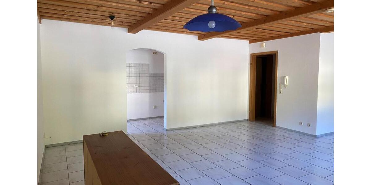 Etagenwohnung Zenting - 1 Zimmer, 50 m&sup2;, 405&euro; | Angebot:25405496