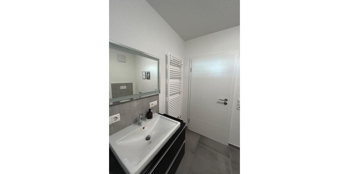 Erdgeschoßwohnung Neukirchen vorm Wald - 2 Zimmer, 56 m&sup2;, 560&euro; | Angebot:26048614