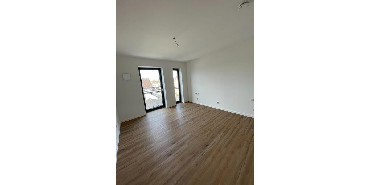 Etagenwohnung Pocking - 3 Zimmer, 102 m&sup2;, 1.090&euro; | Angebot:25445746