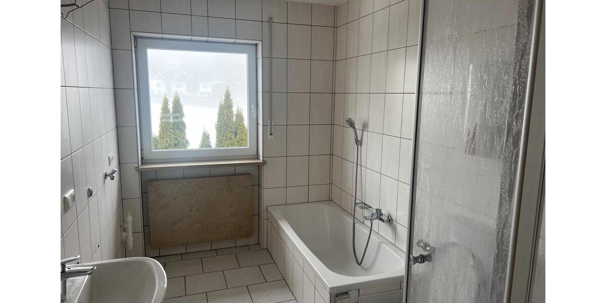Etagenwohnung Fürstenstein - 3 Zimmer, 92 m&sup2;, 695&euro; | Angebot:26006499