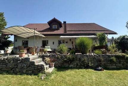 Haus Jandelsbrunn - 6 Zimmer, 200 m&sup2;, 565.000&euro; | Angebot:25708677