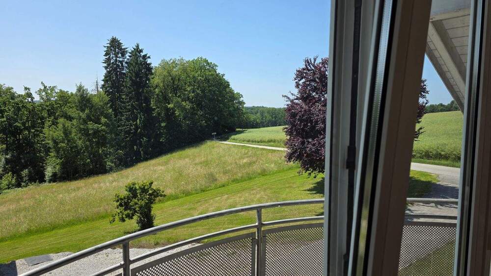 Mehrfamilienhaus, Wohnhaus Vilshofen an der Donau Sollasöd - 7 Zimmer, 264 m&sup2;, 360.000&euro; | Angebot:25769716