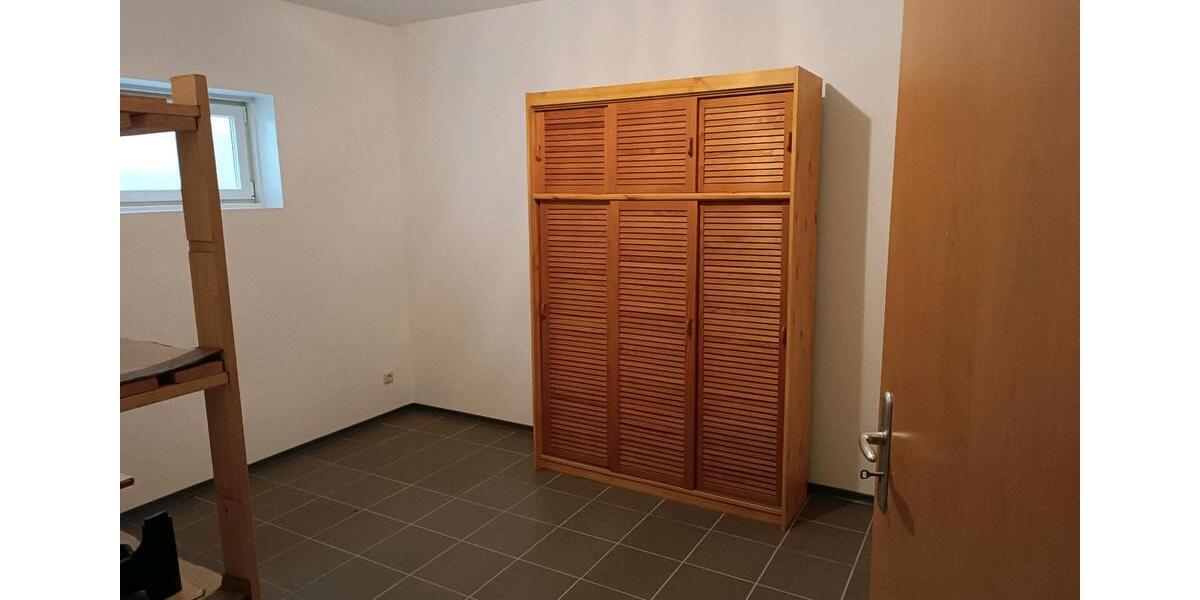Einfamilienhaus Neukirchen vorm Wald - 3 Zimmer, 100 m&sup2;, 980&euro; | Angebot:27617097