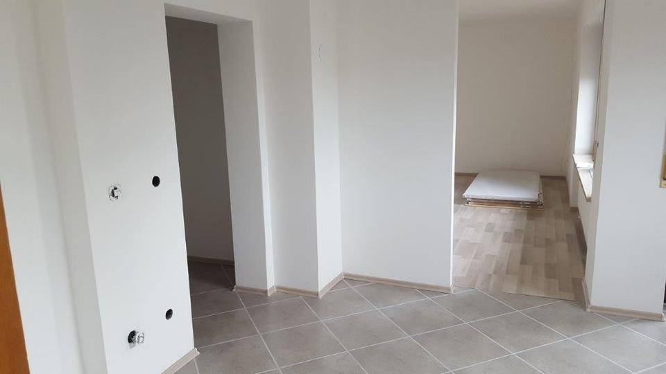 Einfamilienhaus Vilshofen an der Donau - 9 Zimmer, 300 m&sup2;, 439.000&euro; | Angebot:26057577