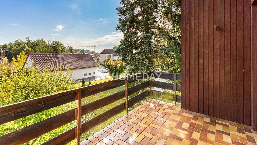Einfamilienhaus Schöllnach - 7 Zimmer, 180 m&sup2;, 449.000&euro; | Angebot:25694107