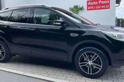 Ford Kuga 124.699 km 5.990 &euro; Passau - Grubweg 94034