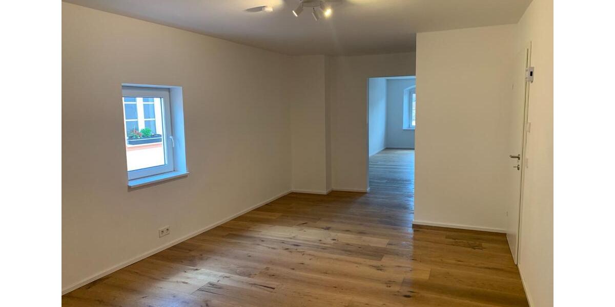 Etagenwohnung Aldersbach - 2 Zimmer, 83 m&sup2;, 650&euro; | Angebot:25905409