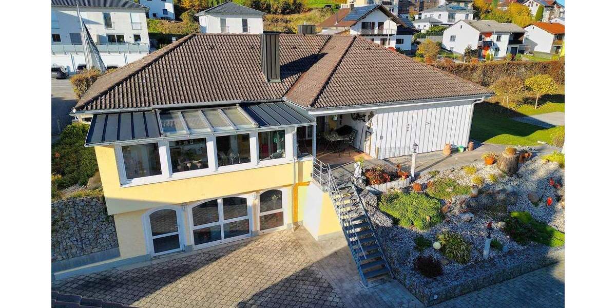 Bungalow Ruhstorf a.d.Rott Ruhstorf - 7 Zimmer, 218 m&sup2;, 690.000&euro; | Angebot:25799584