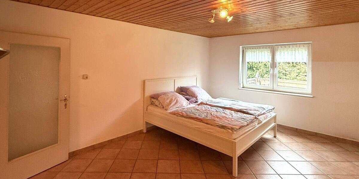 Einfamilienhaus Ortenburg Dorfbach - 5 Zimmer, 180 m&sup2;, 340.000&euro; | Angebot:25799582