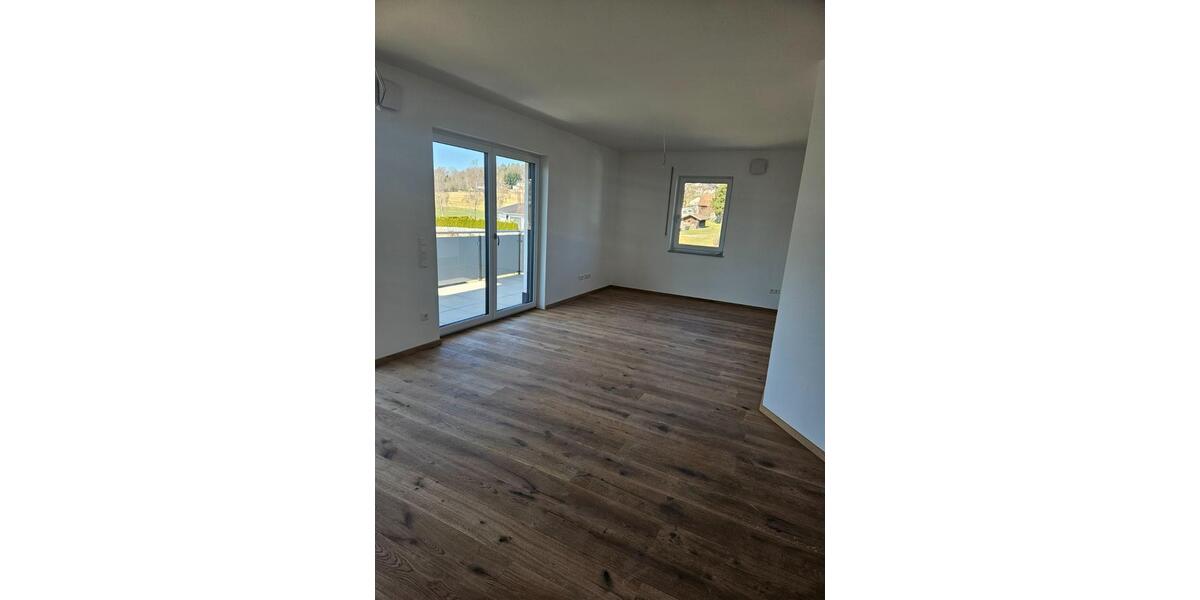 Etagenwohnung Fürstenstein - 3 Zimmer, 85 m&sup2;, 850&euro; | Angebot:24673953