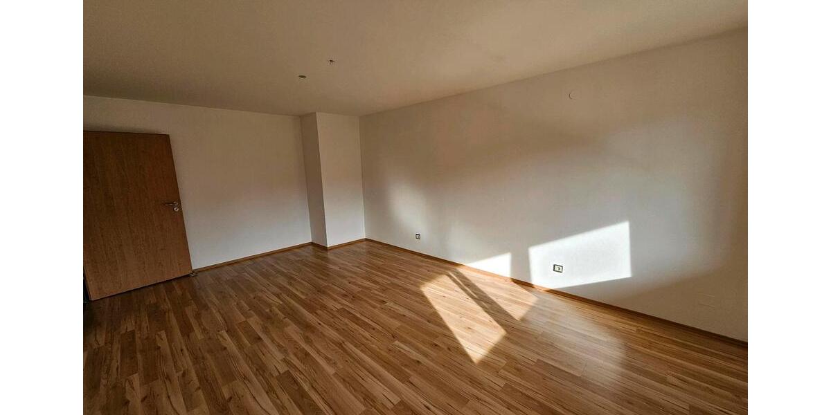 Erdgeschoßwohnung Aldersbach - 5 Zimmer, 117 m&sup2;, 950&euro; | Angebot:20481291