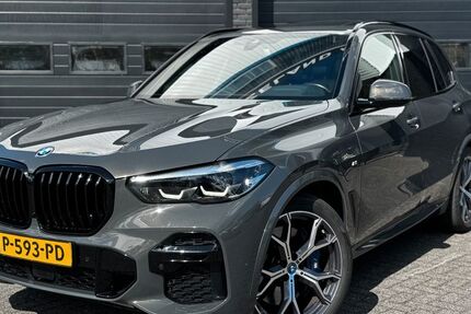 BMW X5 181.207 km 45.900 &euro; Son en Breugel (bei Eindhoven) 5692 