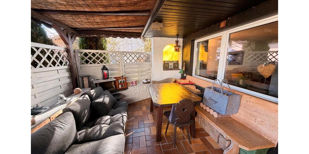 Doppelhaushälfte Bayerbach - 9 Zimmer, 141 m&sup2;, 1.400&euro; | Angebot:26026452