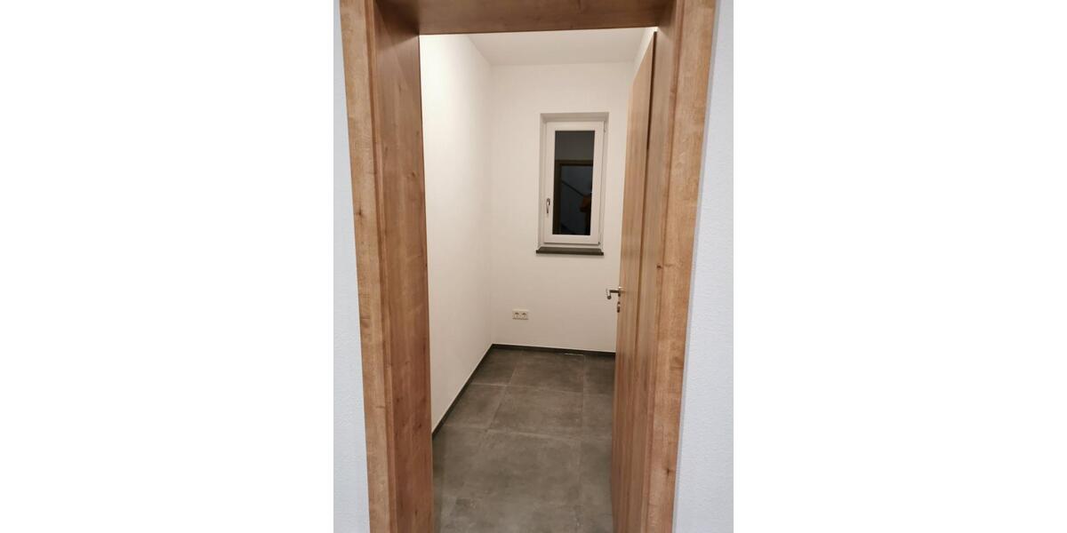 Doppelhaushälfte Pocking - 4 Zimmer, 122 m&sup2;, 1.500&euro; | Angebot:26599244