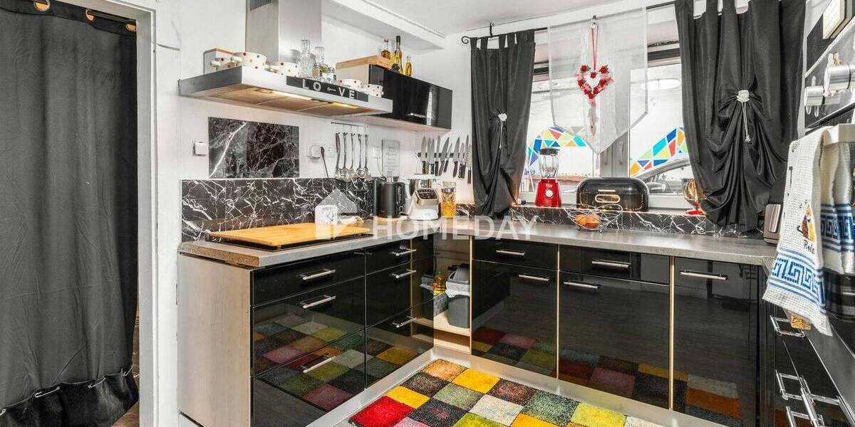 Mehrfamilienhaus, Wohnhaus Tittling - 7 Zimmer, 146 m&sup2;, 196.000&euro; | Angebot:25732765