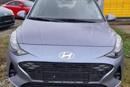 Hyundai i10 3.900 km 16.200 &euro; Bad Füssing 94072