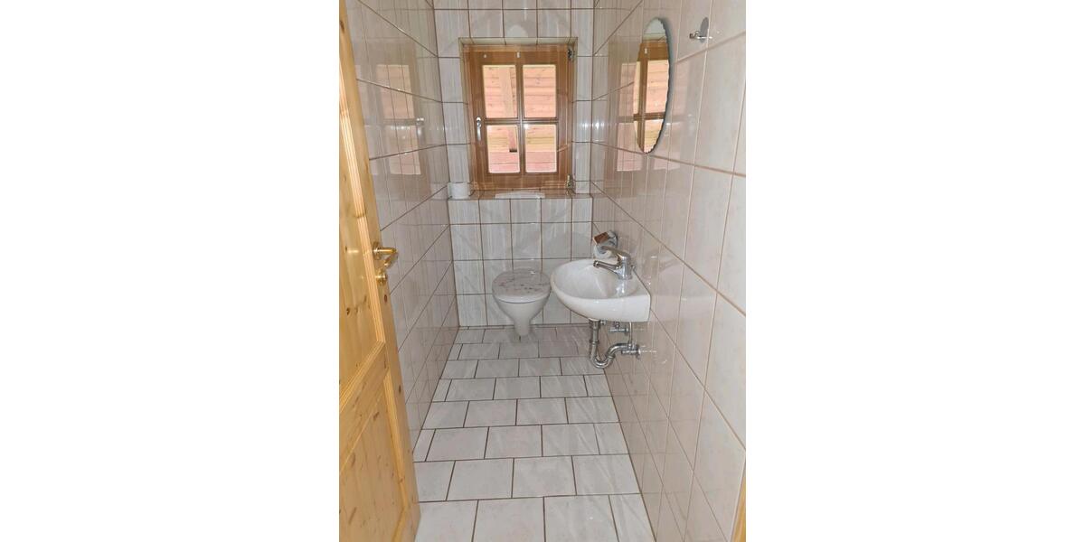 Dachgeschoßwohnung Thyrnau - 4 Zimmer, 100 m&sup2;, 750&euro; | Angebot:27612337