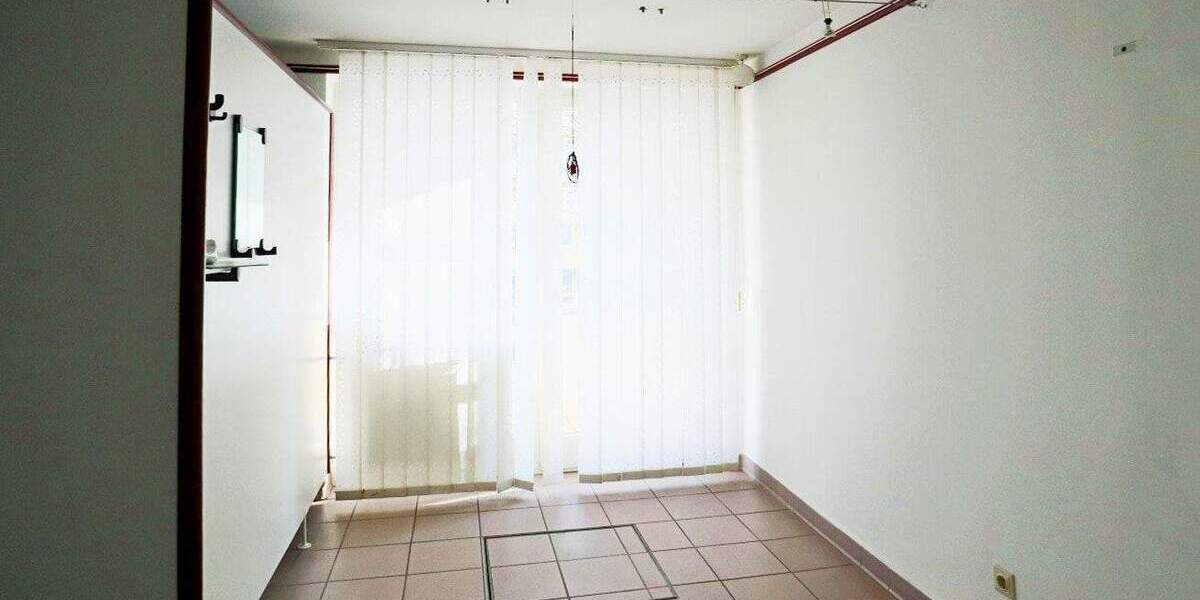 Gewerbeobjekt Bad Füssing - 4 Zimmer, 340.000&euro; | Angebot:25744115