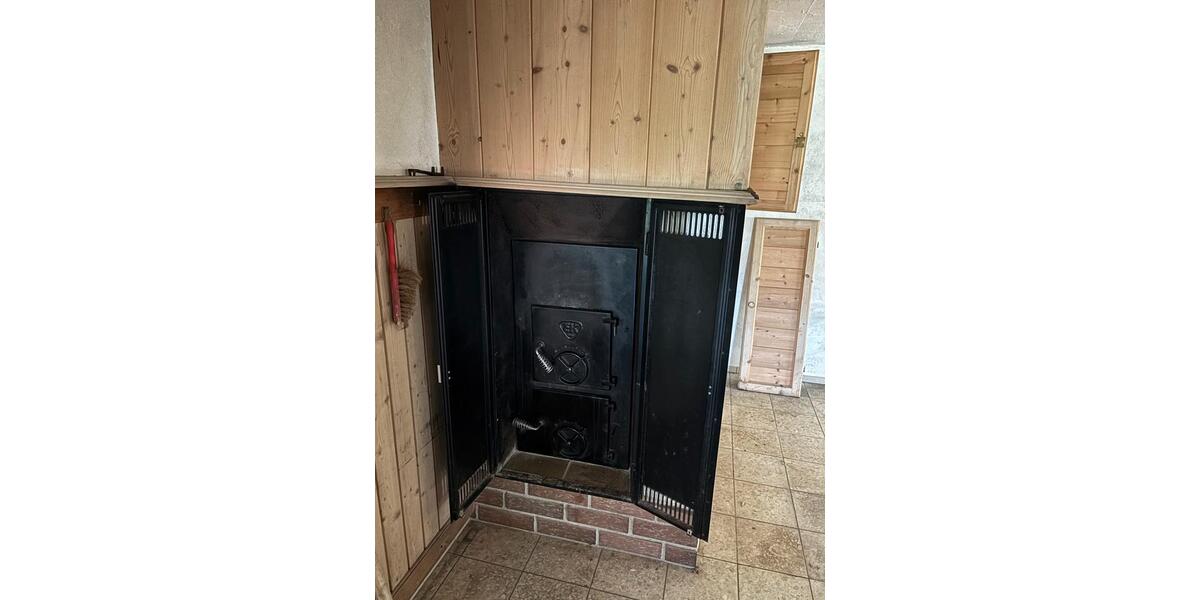 Einfamilienhaus Künzing - 8 Zimmer, 220 m&sup2;, 259.000&euro; | Angebot:26772176