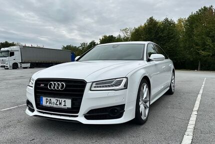 Audi S8 46.820 km 54.900 &euro; Vilshofen an der Donau 94474