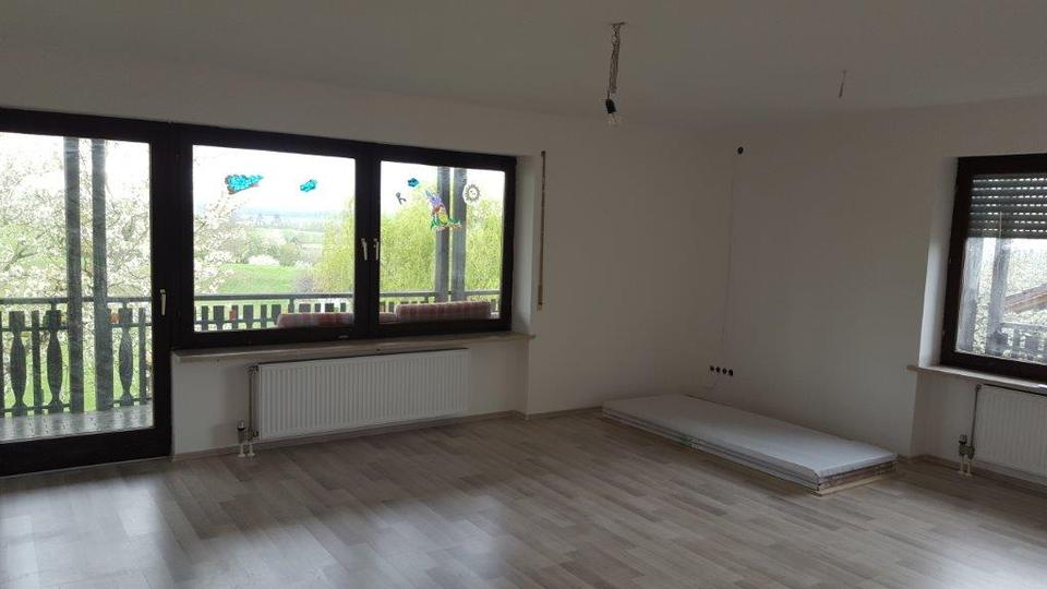 Einfamilienhaus Vilshofen an der Donau - 9 Zimmer, 300 m&sup2;, 439.000&euro; | Angebot:26057577