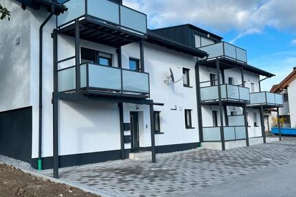 Wohnung Ruderting - 2 Zimmer, 76 m&sup2;, 760&euro; | Angebot:26660081