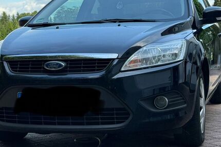 Ford Focus 83.000 km 2.700 &euro; Pocking 94060