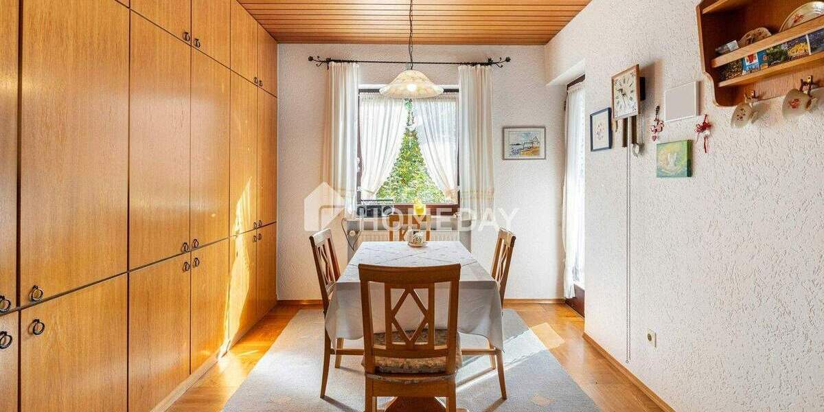 Einfamilienhaus Schöllnach - 7 Zimmer, 180 m&sup2;, 449.000&euro; | Angebot:25694107