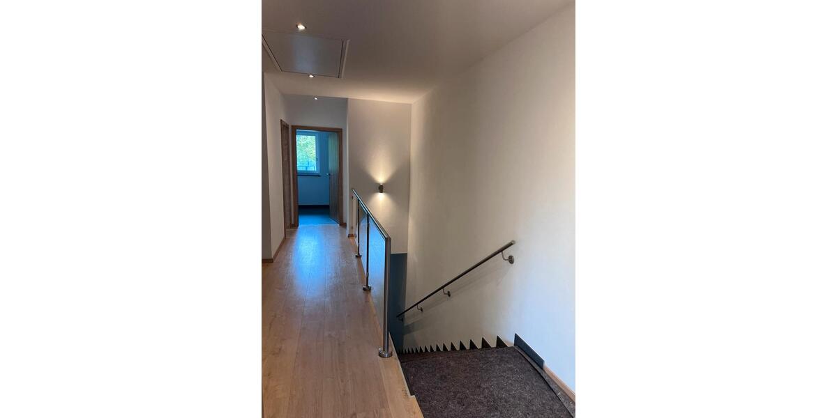 Doppelhaushälfte Pocking - 2 Zimmer, 122 m&sup2;, 1.500&euro; | Angebot:27617085