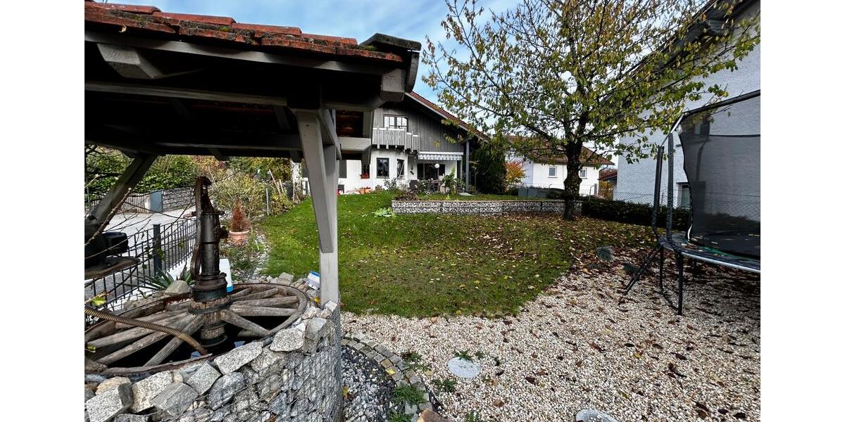 Einfamilienhaus Hauzenberg - 7 Zimmer, 240 m&sup2;, 585.000&euro; | Angebot:26044925