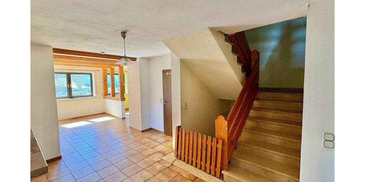 Einfamilienhaus Künzing Forsthart - 6 Zimmer, 173 m&sup2;, 274.000&euro; | Angebot:25701771