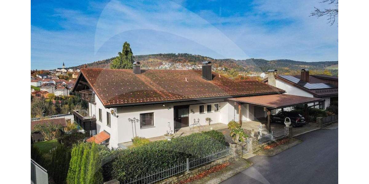 Mehrfamilienhaus, Wohnhaus Hauzenberg - 9 Zimmer, 350 m&sup2;, 748.000&euro; | Angebot:25730943