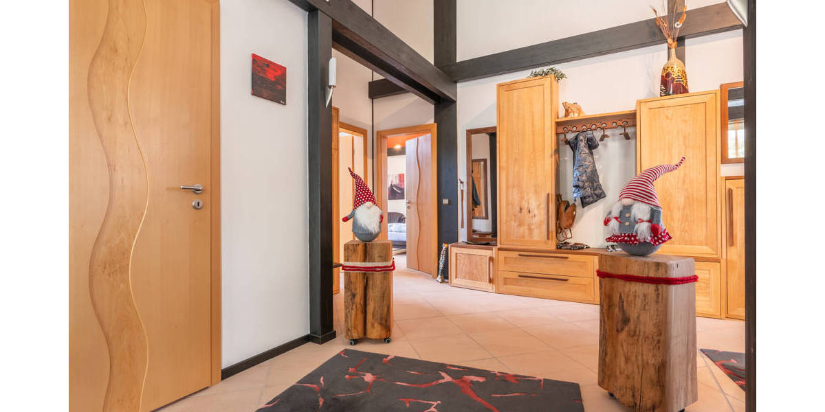 Einfamilienhaus Thurmansbang - 5 Zimmer, 250 m&sup2;, 685.000&euro; | Angebot:25929660