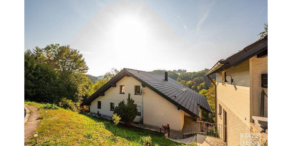 Einfamilienhaus Hutthurm Kalteneck - 8 Zimmer, 384 m&sup2;, 799.000&euro; | Angebot:25685316