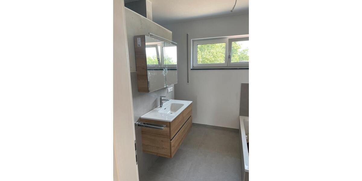 Doppelhaushälfte Hauzenberg - 4 Zimmer, 112 m&sup2;, 1.250&euro; | Angebot:26599240