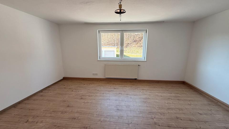 Etagenwohnung Hauzenberg - 3.5 Zimmer, 60 m&sup2;, 550&euro; | Angebot:25720255