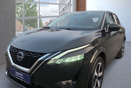 Nissan Qashqai 24.430 km 27.990 &euro; Passau 94036