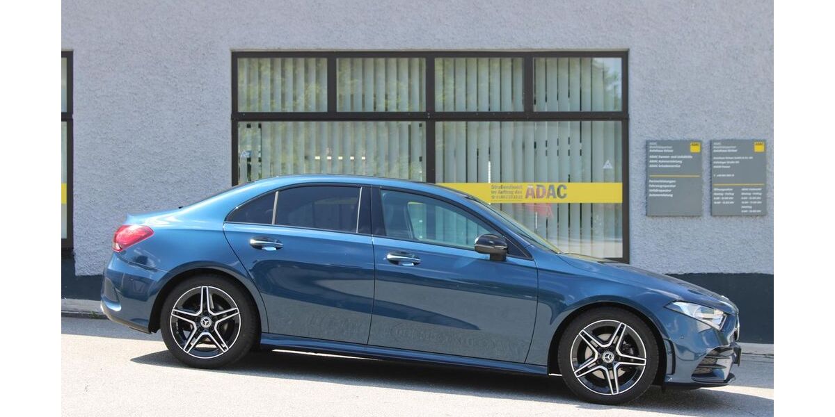Mercedes-Benz A 180 94.700 km 18.500 &euro; Passau 94036