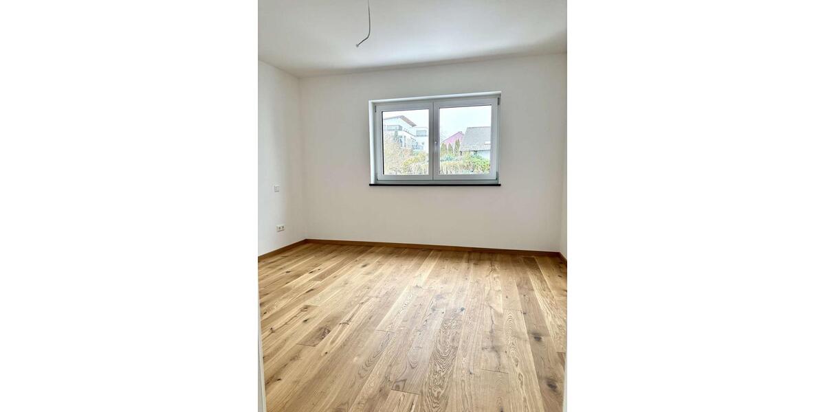 Etagenwohnung Passau Maierhof - 2 Zimmer, 77 m&sup2;, 1.050&euro; | Angebot:25378298