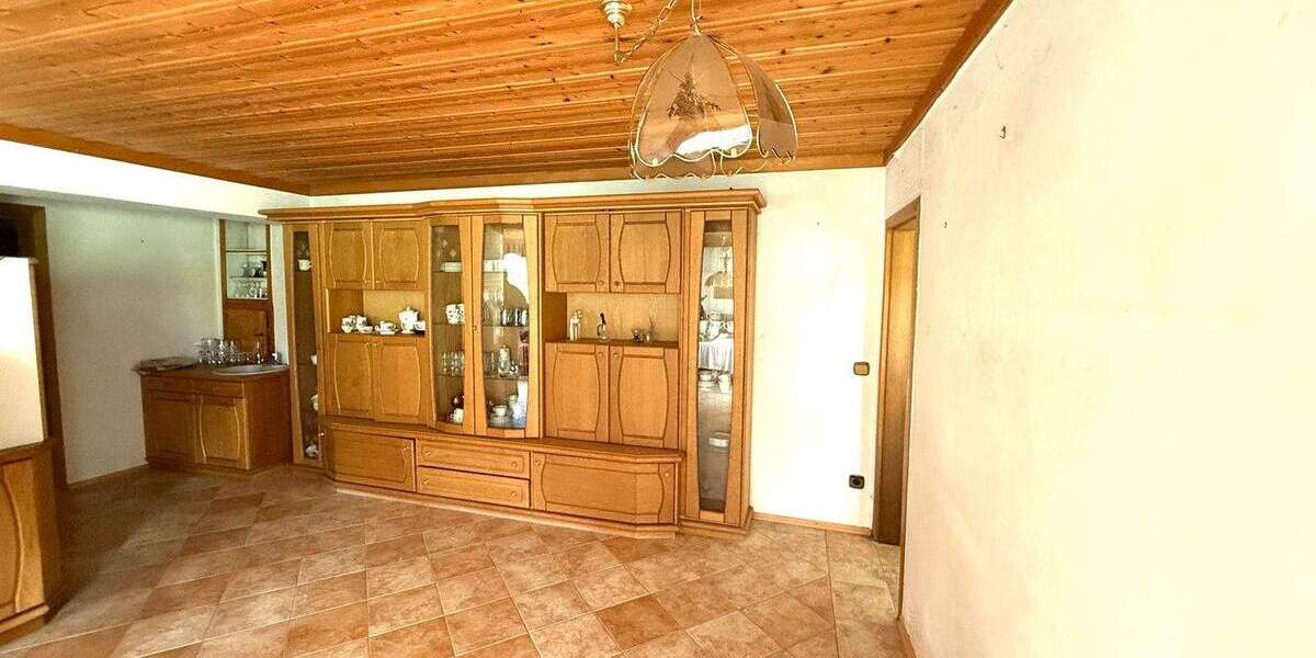 Bauernhaus, Landhaus Ortenburg Röhrn - 5 Zimmer, 176 m&sup2;, 240.000&euro; | Angebot:25850451