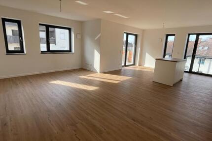 Wohnung Pocking - 3 Zimmer, 102 m&sup2;, 1.090&euro; | Angebot:25445746