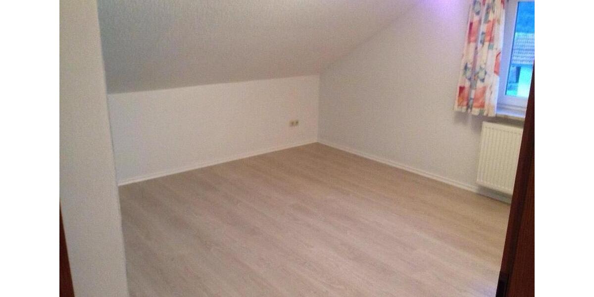 Dachgeschoßwohnung Fürstenzell - 2 Zimmer, 60 m&sup2;, 120.000&euro; | Angebot:24600384