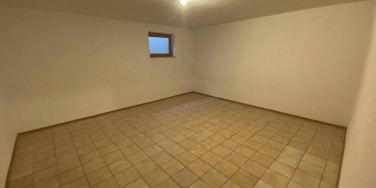 Reihenendhaus Vilshofen an der Donau Vilshofen - 7 Zimmer, 186 m&sup2;, 400.000&euro; | Angebot:26002297