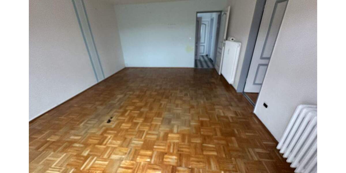 Etagenwohnung Kirchham - 3 Zimmer, 70 m&sup2;, 111.000&euro; | Angebot:25708681